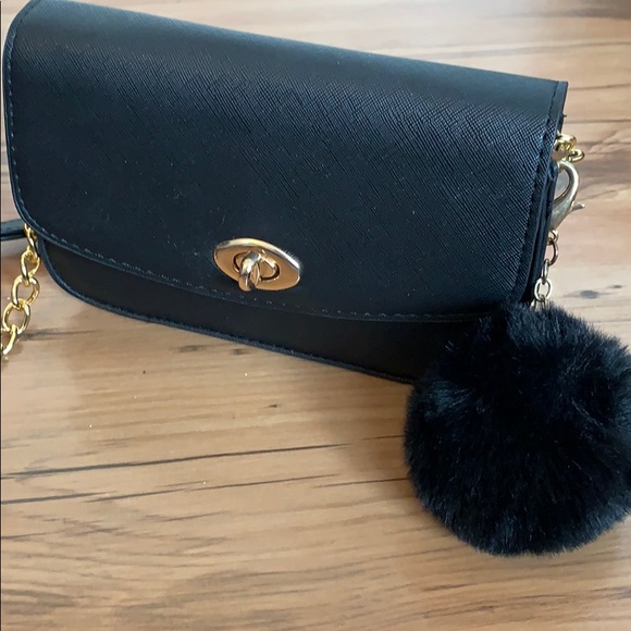 Cute Purse! - Picture 2 of 3